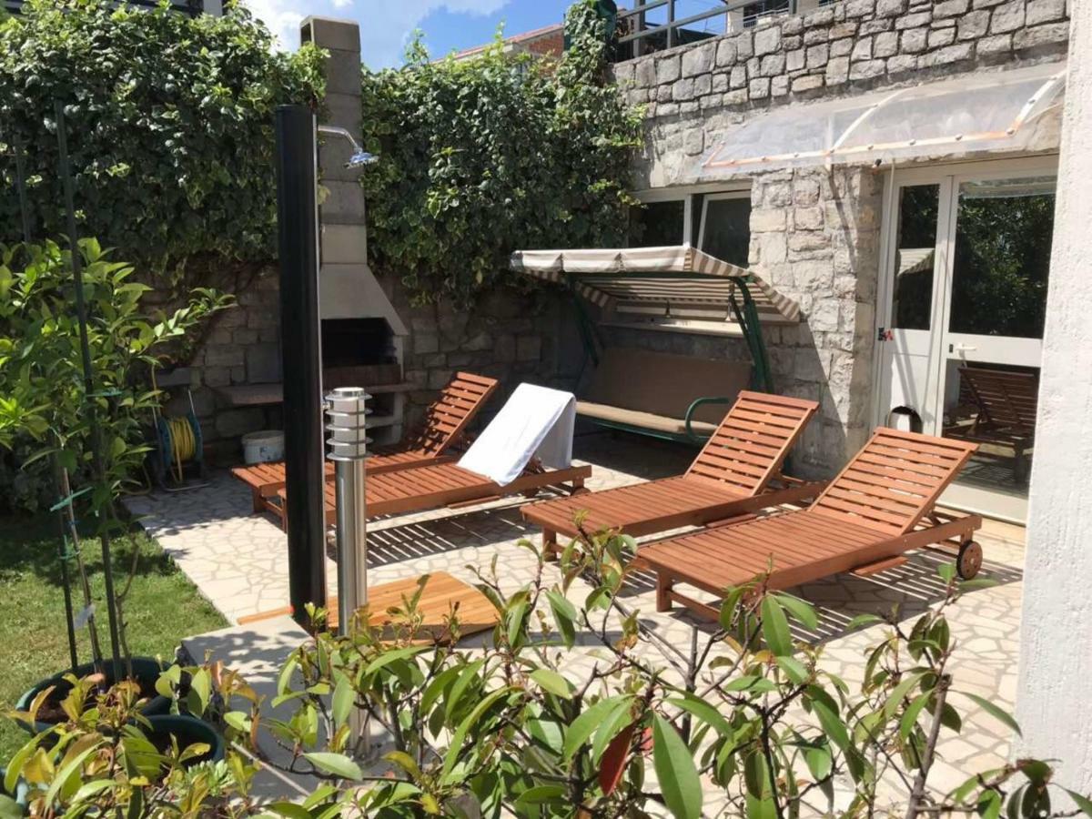 Deluxe Apartment Dora With A Private Parking, Terrace And See View Fiume Kültér fotó